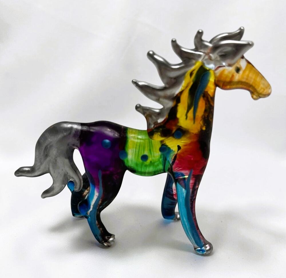 Sansukjai Multicolor Handblown Collectible Glass Horse Figure w/Silver Accents